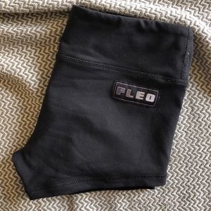 Black Fleo Shorts Size S